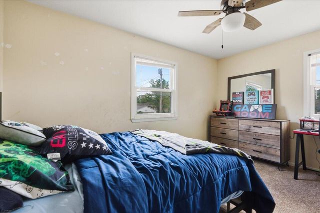 918 N 24TH Street, Council Bluffs, IA 51501
