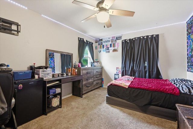 918 N 24TH Street, Council Bluffs, IA 51501
