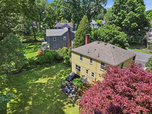 13 Stagg Dr, Natick, MA 01760