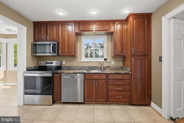16510 BATCHELLORS FOREST RD, Olney, MD 20832