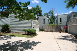 9526 Val Verde Street, Houston, TX 77063