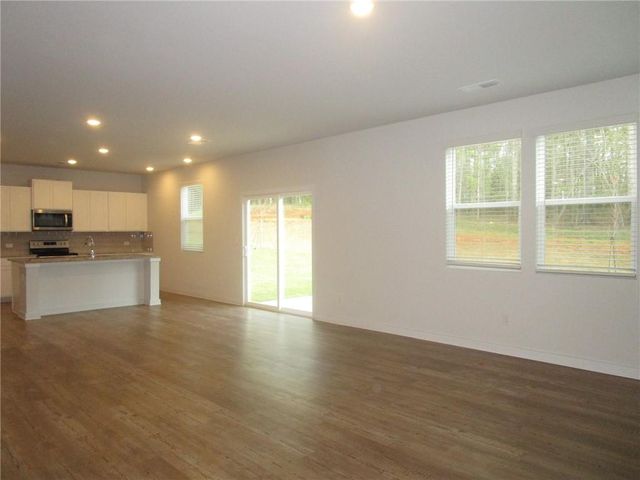 5169 Union Heights Way, Flowery Branch, GA 30542