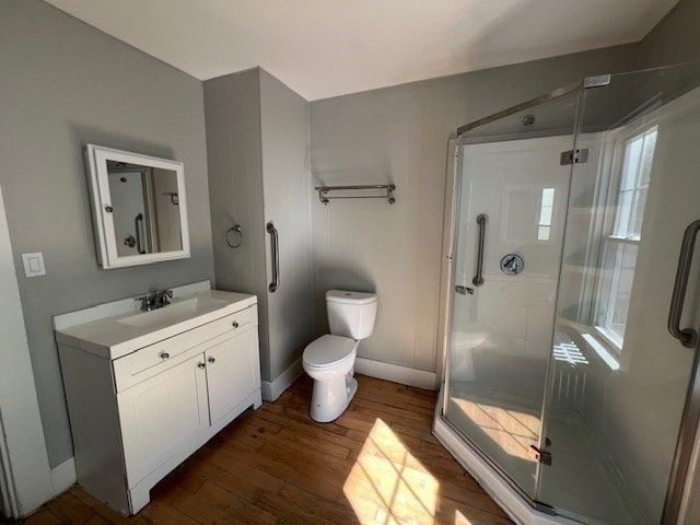 59 Business St, Boston, MA 02136