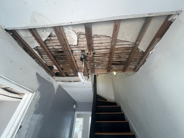 59 Business St, Boston, MA 02136