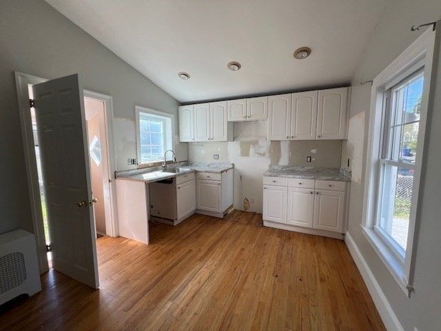59 Business St, Boston, MA 02136