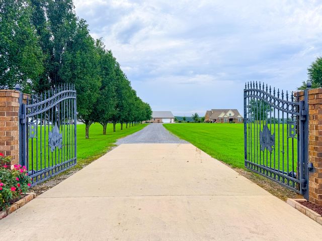 1400 County Road 818, Bryant, AL 35958