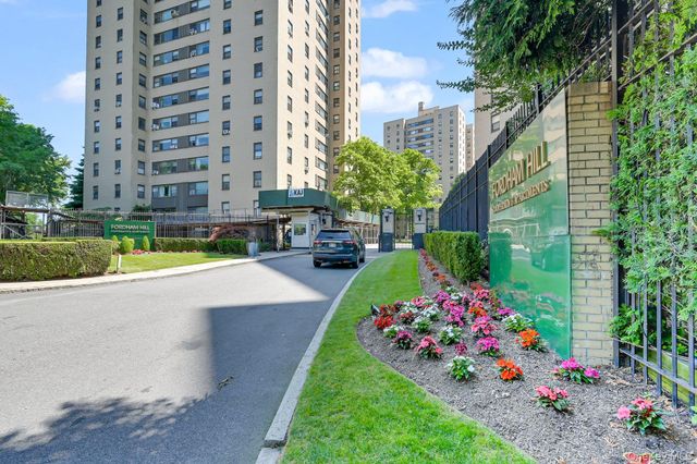3 Fordham Hill Oval 1G, Bronx, NY 10468
