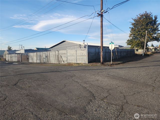 721 B Street, Centralia, WA 98531