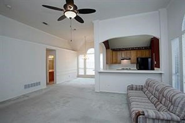 306 Sparrow Hawk, Mckinney, TX 75072