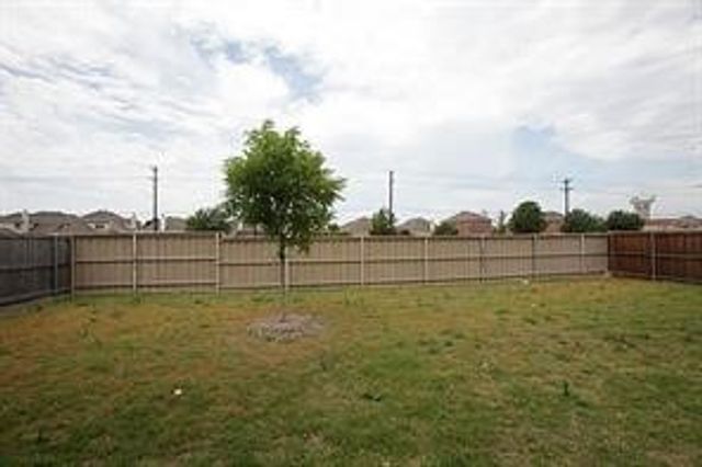 306 Sparrow Hawk, Mckinney, TX 75072