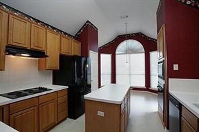 306 Sparrow Hawk, Mckinney, TX 75072