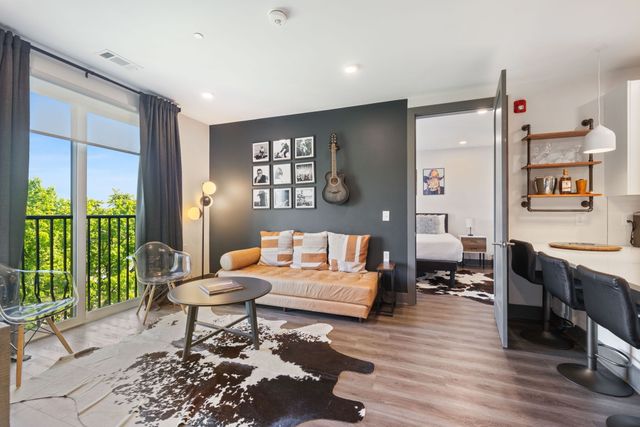 65 Lindsley Ave Apt 412, Nashville, TN 37210