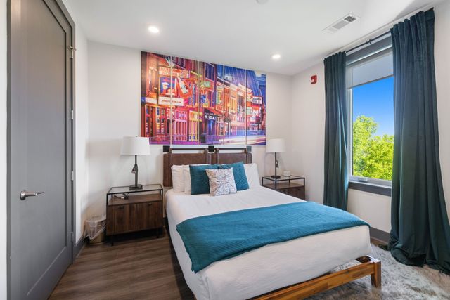 65 Lindsley Ave Apt 412, Nashville, TN 37210