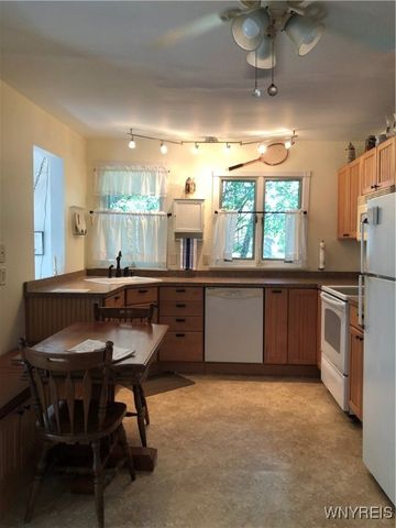 1552 Cox Road, Grand Island, NY 14072