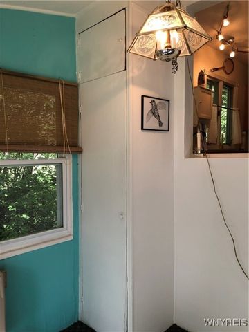 1552 Cox Road, Grand Island, NY 14072