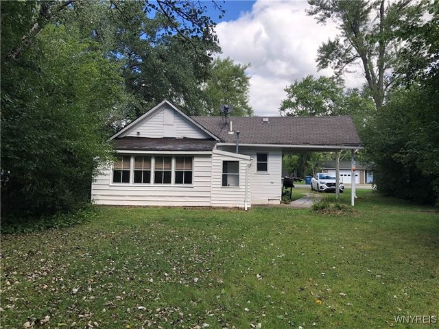 1552 Cox Road, Grand Island, NY 14072