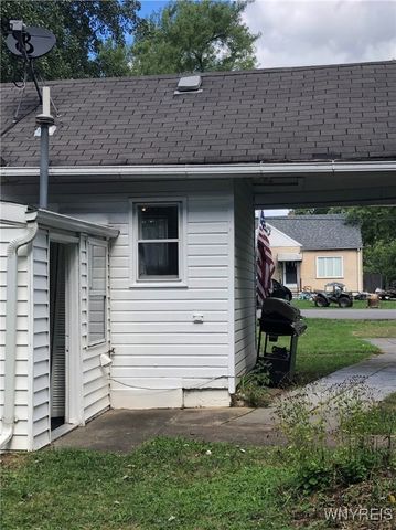 1552 Cox Road, Grand Island, NY 14072