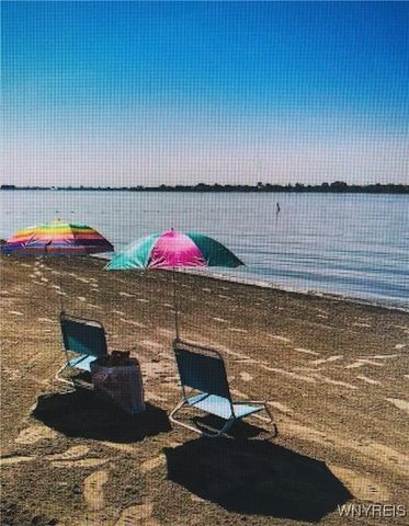 1552 Cox Road, Grand Island, NY 14072