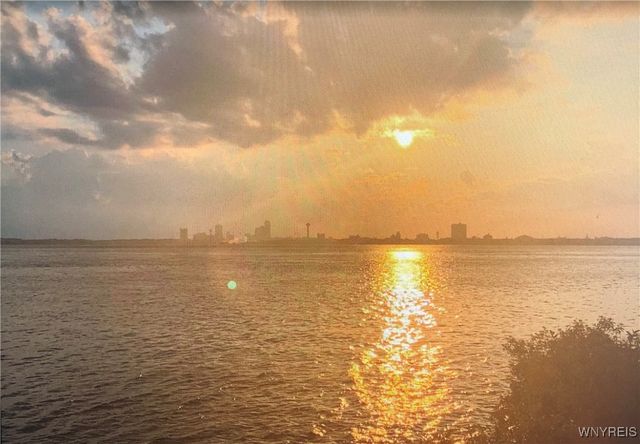 1552 Cox Road, Grand Island, NY 14072