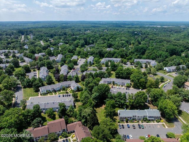 19 Haverford Court 5, Freehold, NJ 07728