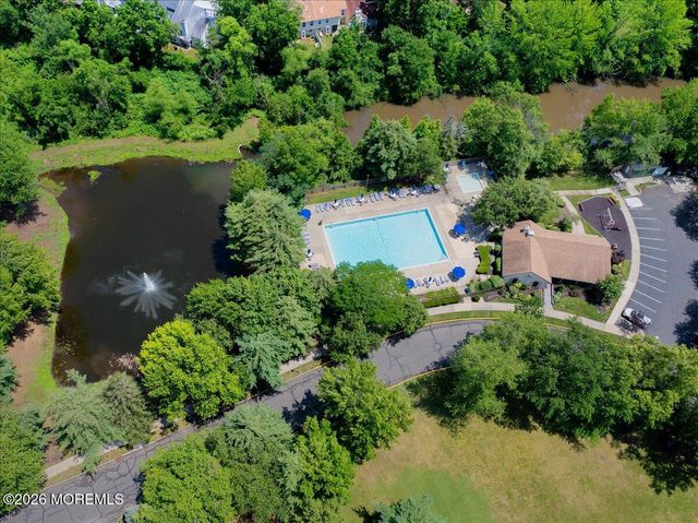 19 Haverford Court 5, Freehold, NJ 07728