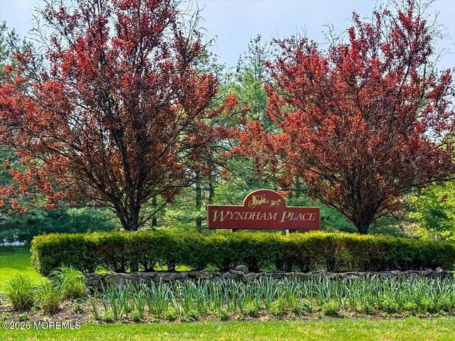 19 Haverford Court 5, Freehold, NJ 07728