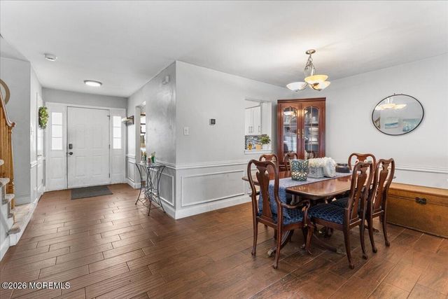 19 Haverford Court 5, Freehold, NJ 07728
