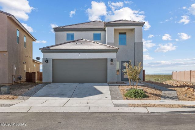 11192 S Weismann Drive, Vail, AZ 85641