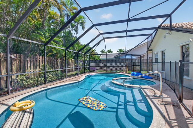 7523 Silver Woods Court, Boca Raton, FL 33433