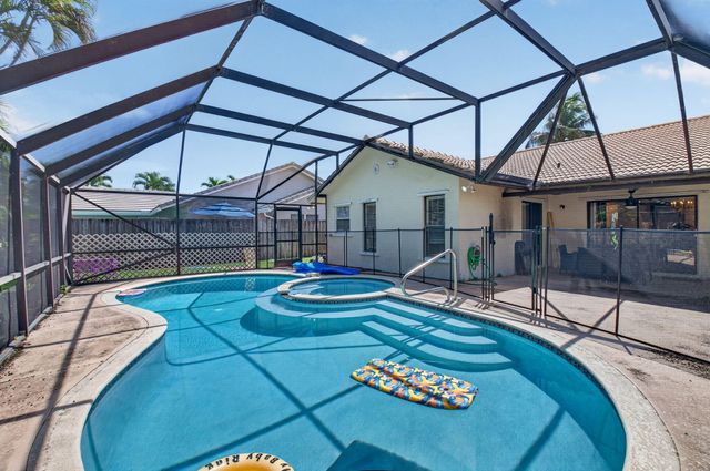 7523 Silver Woods Court, Boca Raton, FL 33433