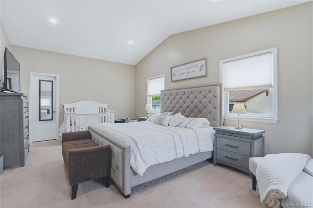 37 Guernsey Drive, New Windsor, NY 12553