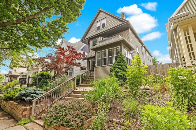 713 E Russell AVENUE #715, Milwaukee, WI 53207