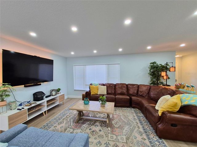 5314 36TH AVENUE DRIVE W, Bradenton, FL 34209
