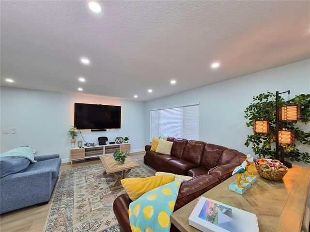 5314 36TH AVENUE DRIVE W, Bradenton, FL 34209