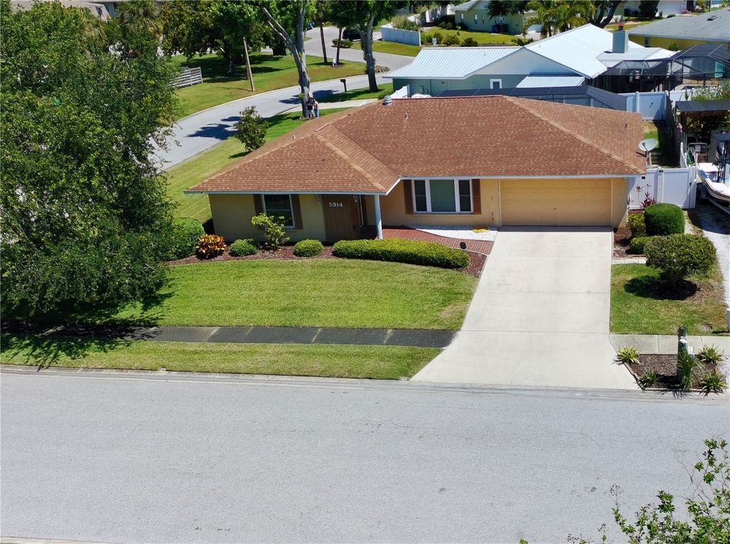 5314 36TH AVENUE DRIVE W, Bradenton, FL 34209