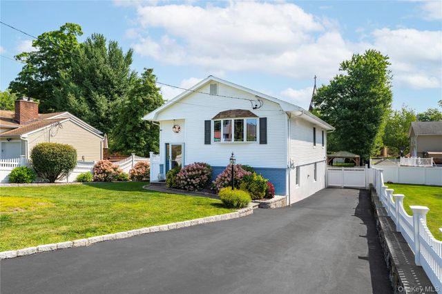 1704 Paine Street, Yorktown Heights, NY 10598