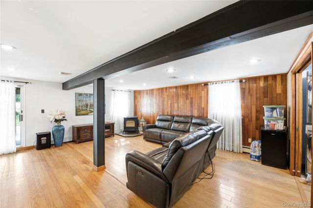 1704 Paine Street, Yorktown Heights, NY 10598