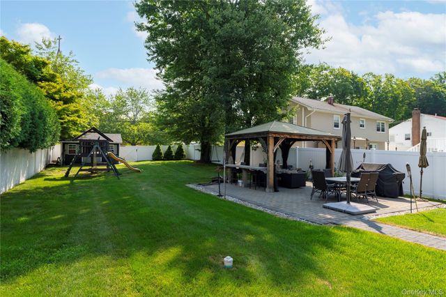 1704 Paine Street, Yorktown Heights, NY 10598