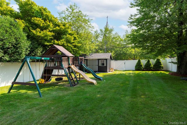 1704 Paine Street, Yorktown Heights, NY 10598