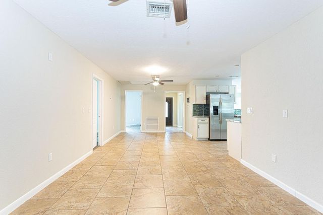 169 Armadillo Way, West Palm Beach, FL 33411