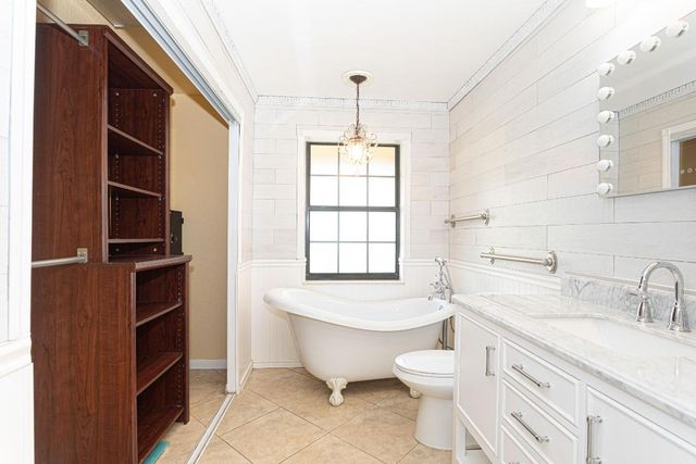 169 Armadillo Way, West Palm Beach, FL 33411