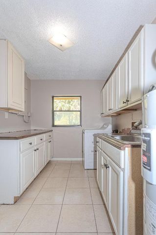 169 Armadillo Way, West Palm Beach, FL 33411