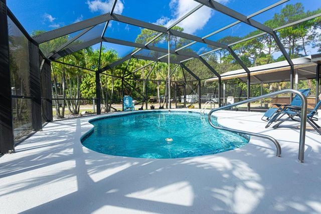 169 Armadillo Way, West Palm Beach, FL 33411