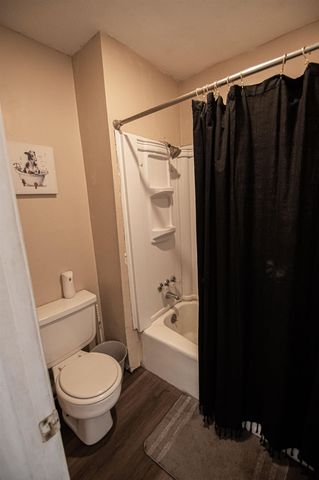 2806 Round Tower, Port Neches, TX 77651