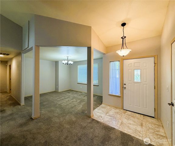 8428 Veterans Drive SW, Lakewood, WA 98498