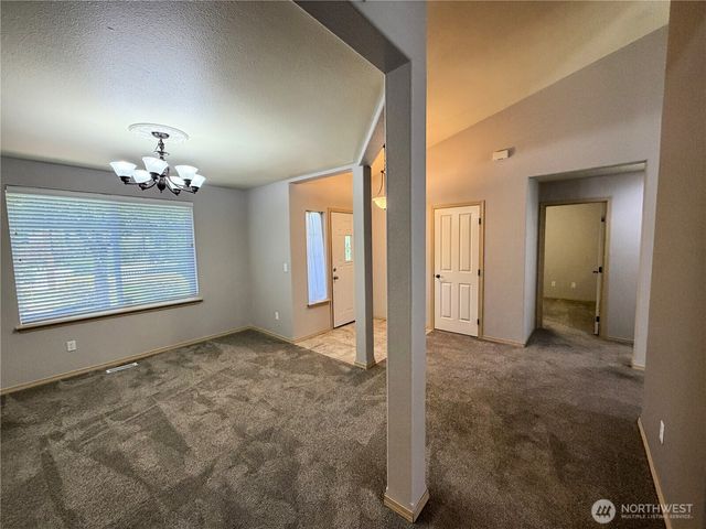 8428 Veterans Drive SW, Lakewood, WA 98498