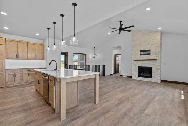 N9274 HOMESTEAD LANE, Appleton, WI 54915
