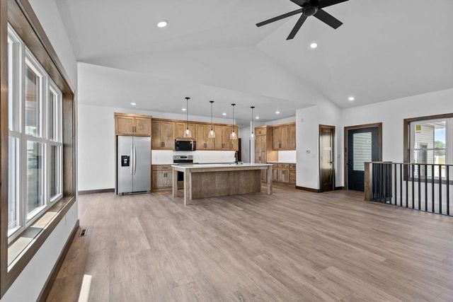 N9274 HOMESTEAD LANE, Appleton, WI 54915