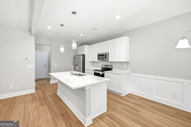 318 Stonington Drive, Mount Airy, GA 30563
