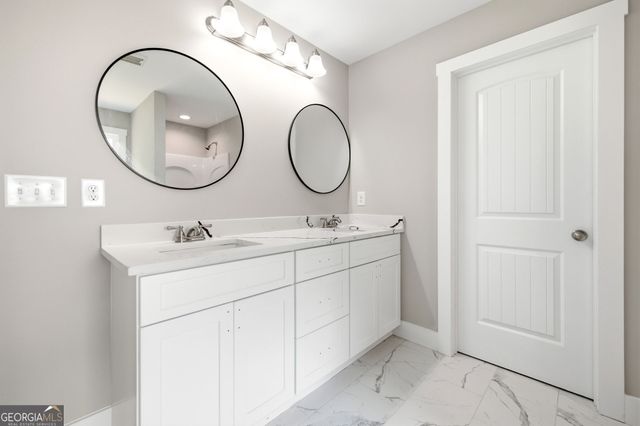318 Stonington Drive, Mount Airy, GA 30563